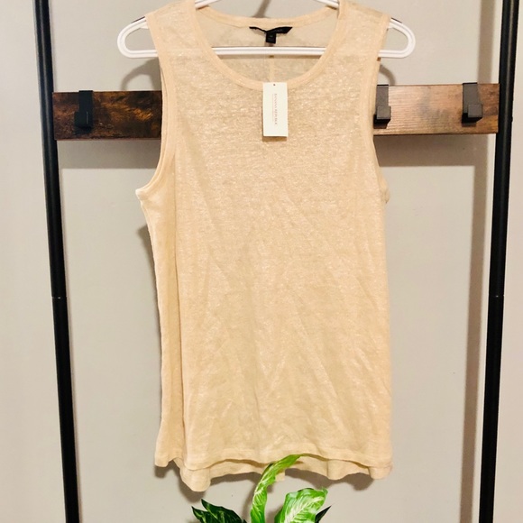 NWT! | Banana Republic | Sleeveless Top | Medium - Picture 4 of 12